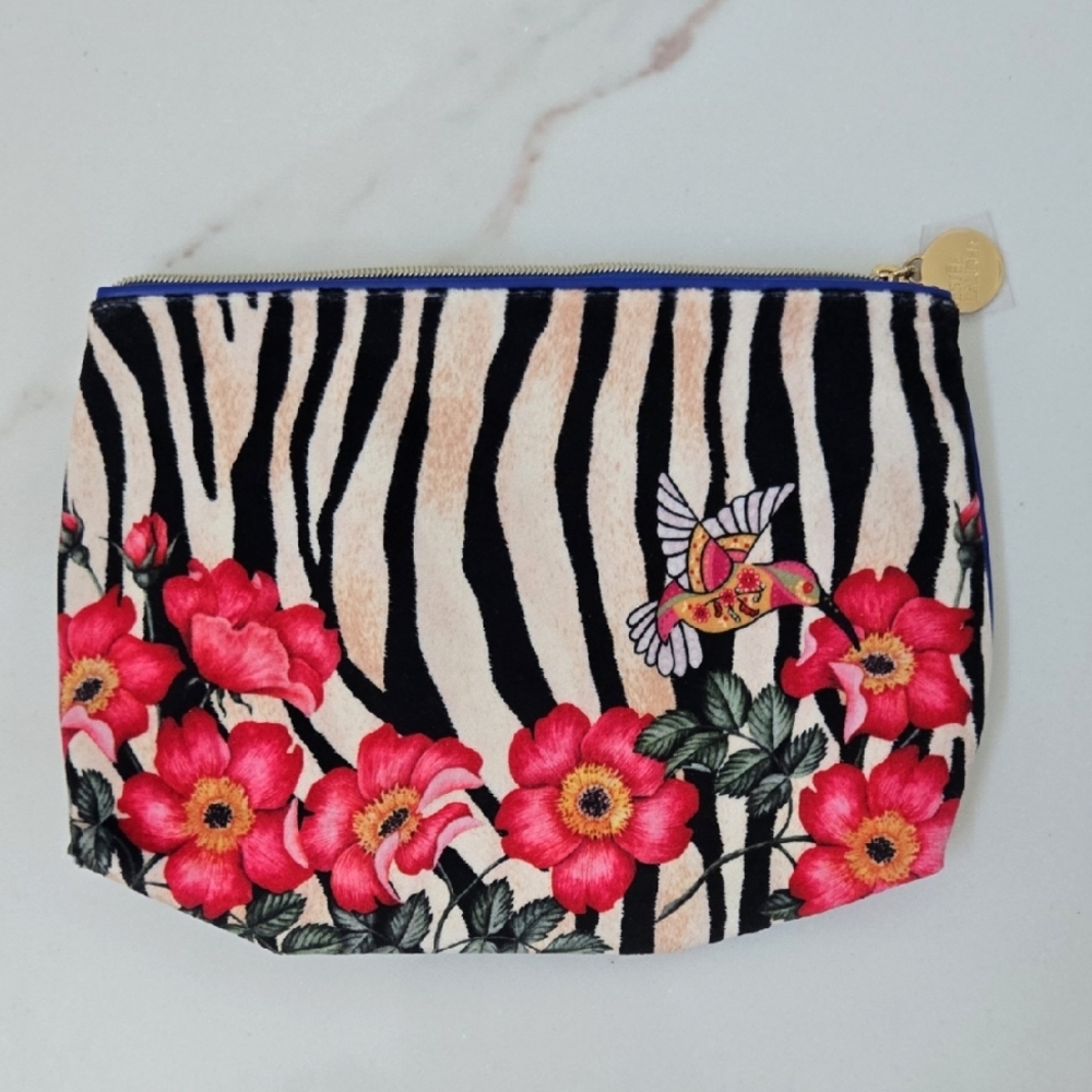 Estee Lauder Zebra Makeup Cosmetic Bag With Hummingbird And Flowers NEW